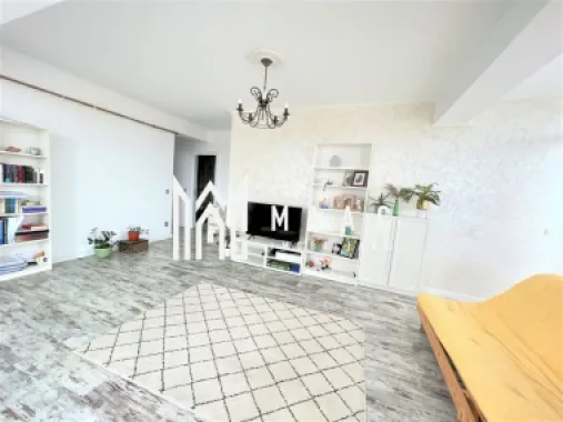 Apartament 3 camere | 70 mp utili | Balcon | Parcare | Doamna Stanca