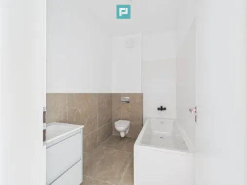 Apartament 3 camere , 2 băi , zona Freidorf