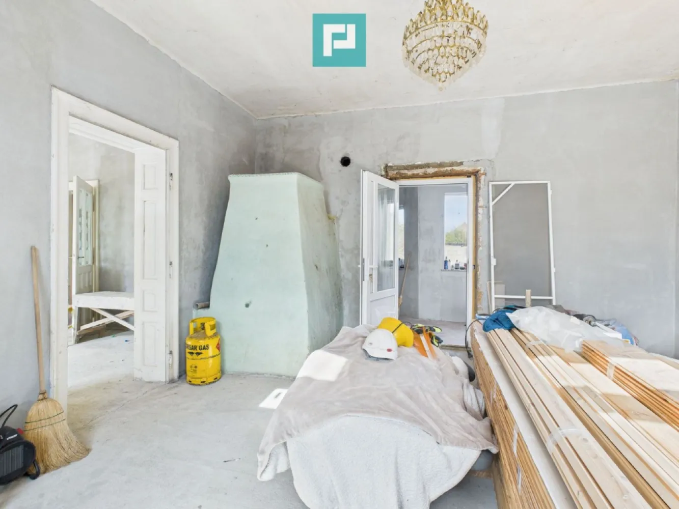 Casă spatioasă și solidă în Pecica