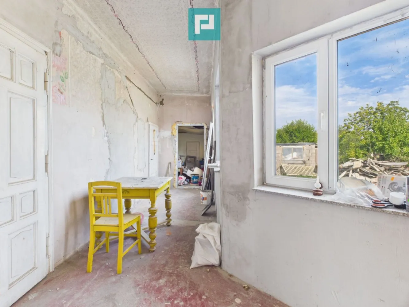 Casă spatioasă și solidă în Pecica