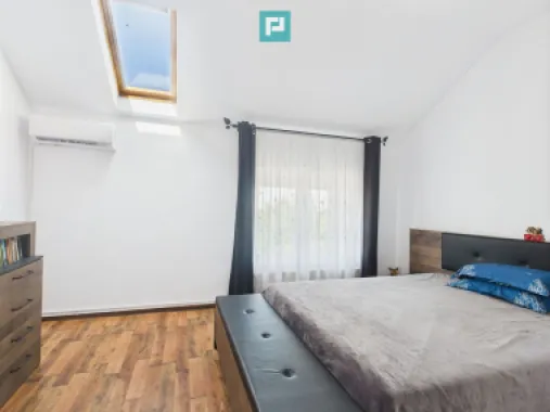 Apartament deosebit cu 3 camere , zona Fratelia