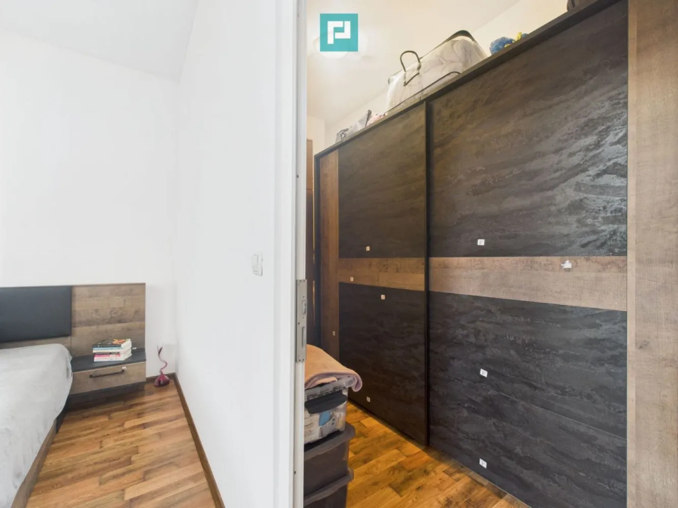 Apartament deosebit cu 3 camere , zona Fratelia