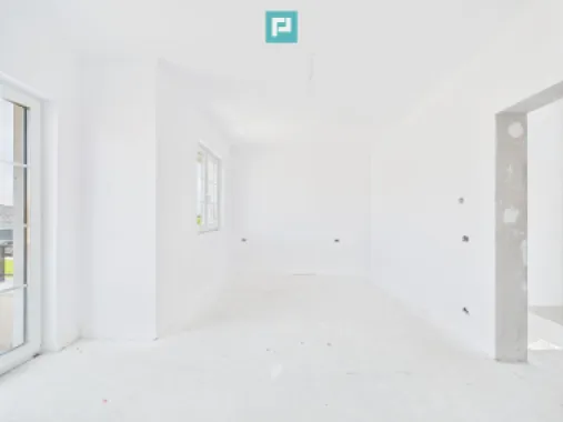 Jumătate de Duplex Modern în Giarmata