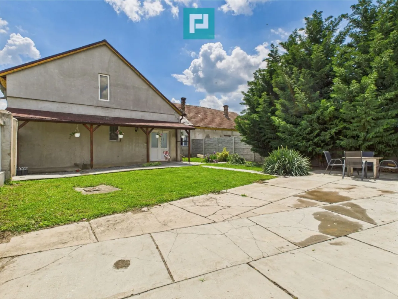 Casă modernă 5 camere, în Caporal Alexa - Sântana