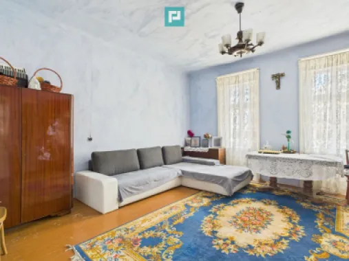 Casă cu grădină mare la 30 km de Timișoara