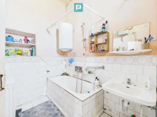 Casă cu grădină mare la 30 km de Timișoara