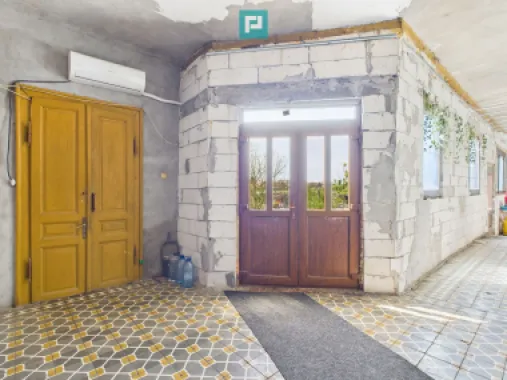 Casă cu grădină mare la 30 km de Timișoara