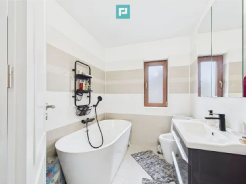 Casă individuală elegantă în Moșnița Nouă