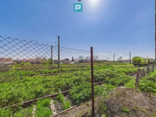 Spațiu industrial, rampă și acces la calea ferată