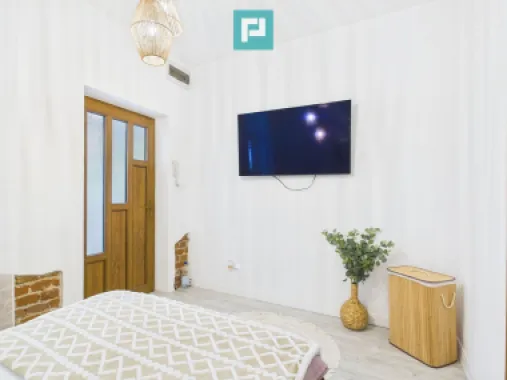 Apartament 3 camere la curte - Odobescu