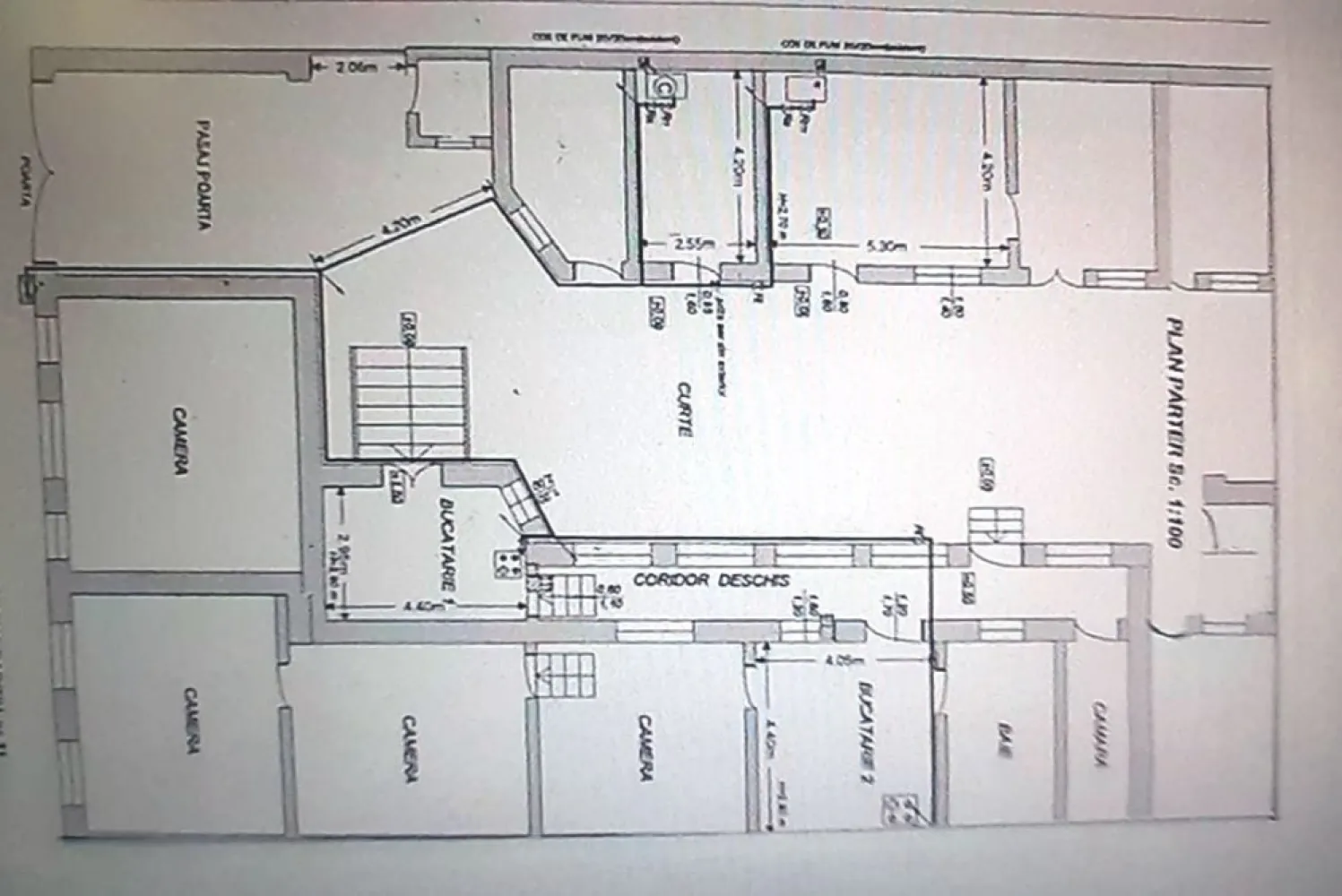 Proiect de clinică sau birouri în centru – casă cu demisol, de renovat - Cauți un imobil central pe care să îl modelezi exact pe nevoile businessului tău?

✔ 519 mp construiti + demisol, potriviți pentru cabinete sau spatii de birouri (aprox. 12 camere/încăperi)
✔ curte interioară, ideală pentru acces separat clienți / personal sau câteva locuri de parcare
✔ casă interbelică, cu tavane înalte și ferestre mari – imagine reprezentativă pentru clinică sau firmă de servicii
✔ preț de achiziție în jur de 237.000 euro, astfel încât rămâne buget pentru renovare și dotări
✔ poziție centrală, cu transport în comun și instituții la câteva minute

Imobilul necesită renovare completă, ceea ce îți permite să îți faci exact circuitele și finisajele de care ai nevoie.

Pentru detalii și vizionare:
Sebastian Nica – 0722 252 639

Nu dispui de toată suma? Te ajutăm noi gratuit! Îți obținem oferte de la 16 bănci.

Ai o proprietate de vânzare în Arad și vrei să știi cât valorează cu adevărat?
Sună-mă pentru o evaluare gratuită, fără obligații.

Birou: ACASĂ | Agenție imobiliară Arad
Bulevardul Decebal 2, Arad 310133

 Cod proprietate: CP2816353