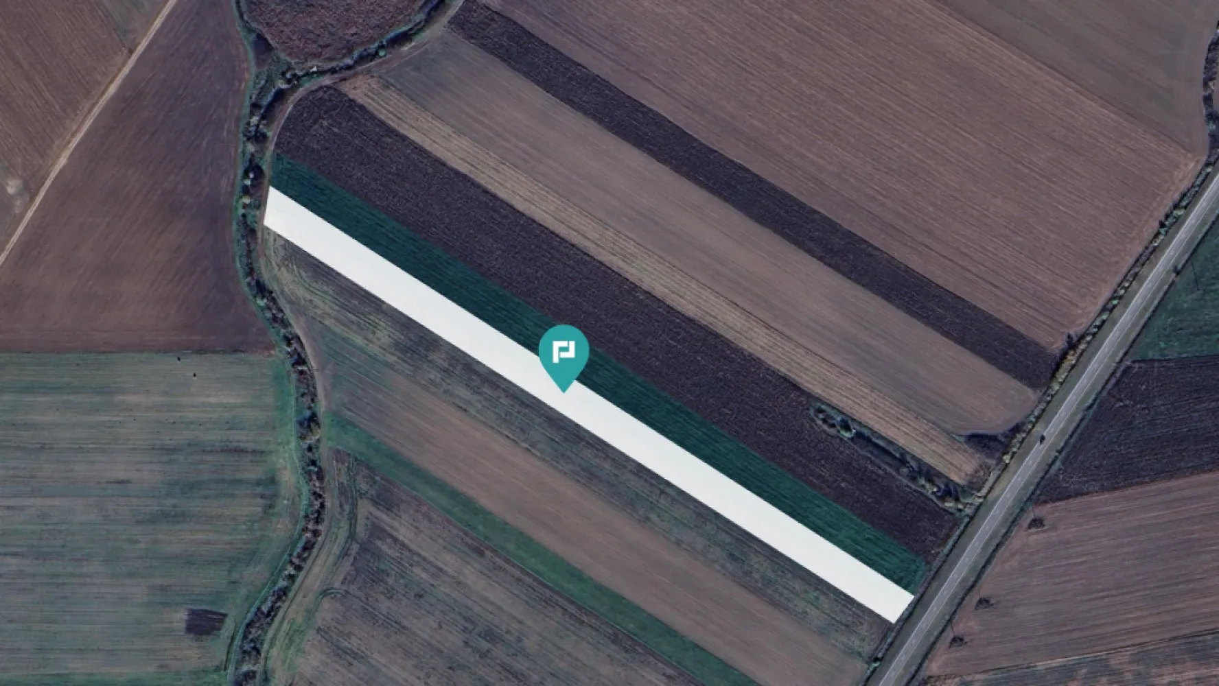 Teren intravilan la stradă principală Remetea Mare - Oferim spre vânzare un teren intravilan situat pe strada principală care face legătura cu localitatea Ianova. ~ Acest teren oferă posibilități reale de investiție, fie că vrei să construiești o hală, să dezvolți o afacere sau pur și simplu să îți extinzi activitatea într-o zonă cu potențial ridicat de creștere. ~ Zona se dezvoltă tot mai mult de la an la an. • Suprafață : 11.600 mp • Front stradal : 24.14 m • Ideal pentru activități industriale sau agricole • Zonă în dezvoltare cu potențial ridicat de creștere Contactează-mă acum pentru mai multe detalii ! Marian Dobre - Consultant Imobiliar PropertyLab Timișoara Telefon: 0773 700 389 Mail: marian.dobre@propertylab.ro Cod Proprietate: 2332792 }}