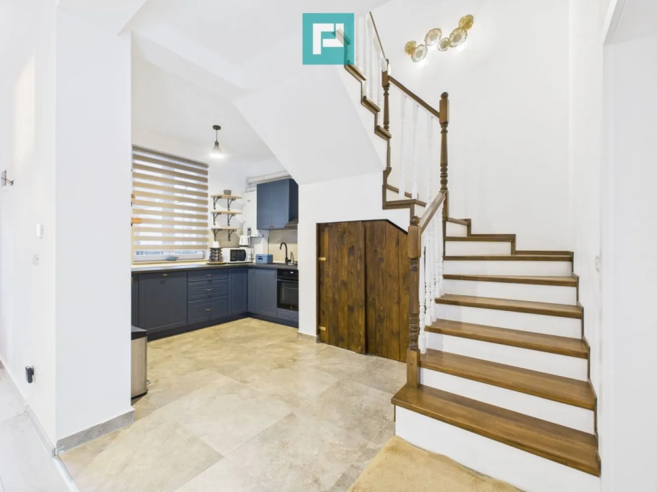 Casă cu 4 camere lângă pădure, Dumbrăvița