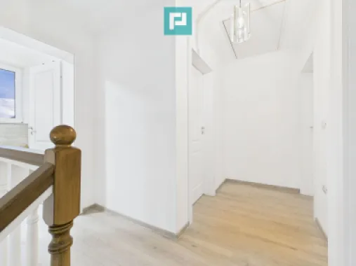 Casă cu 4 camere lângă pădure, Dumbrăvița