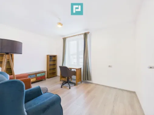 Casă cu 4 camere lângă pădure, Dumbrăvița