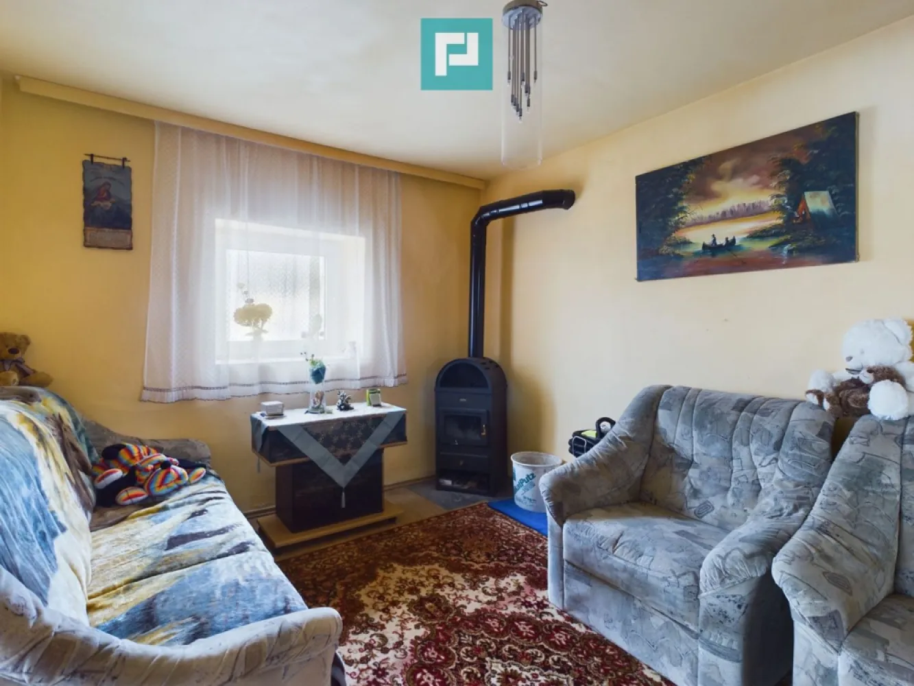 Casă cu teren generos, Turnu