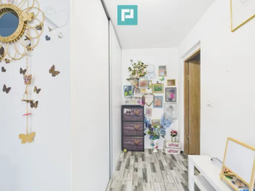 Două case pe un teren generos în Ghiroda