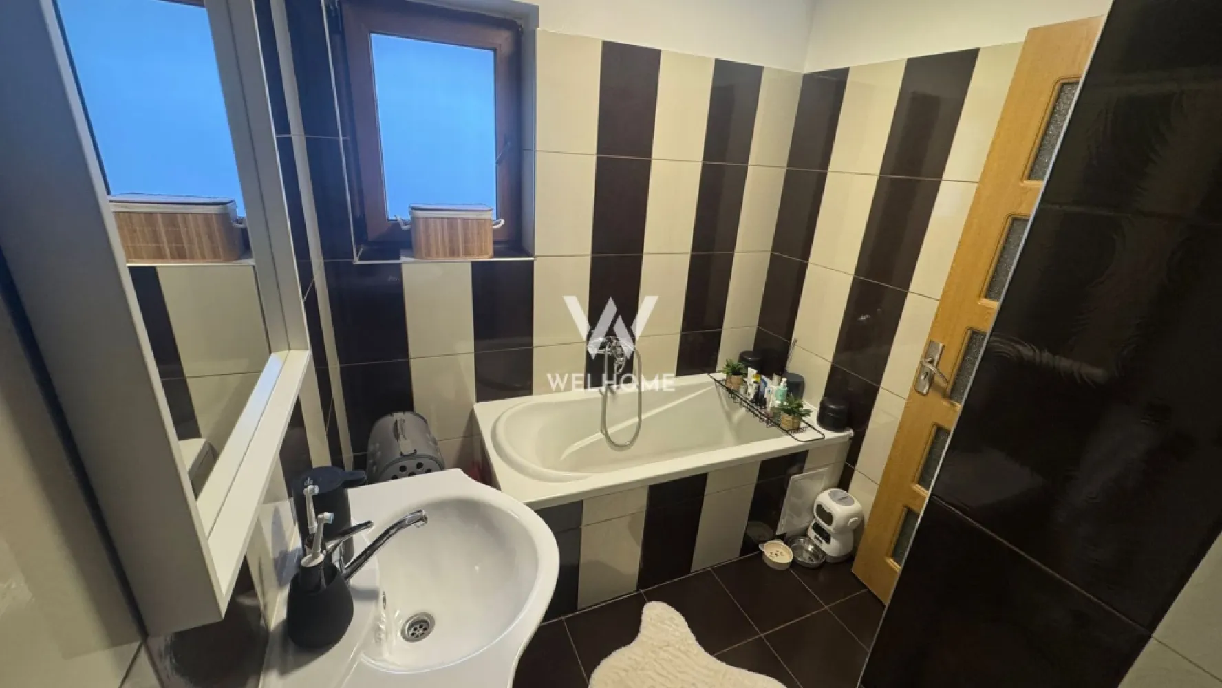 Apartament 3 camere – Complet mobilat și utilat Strand Sibiu