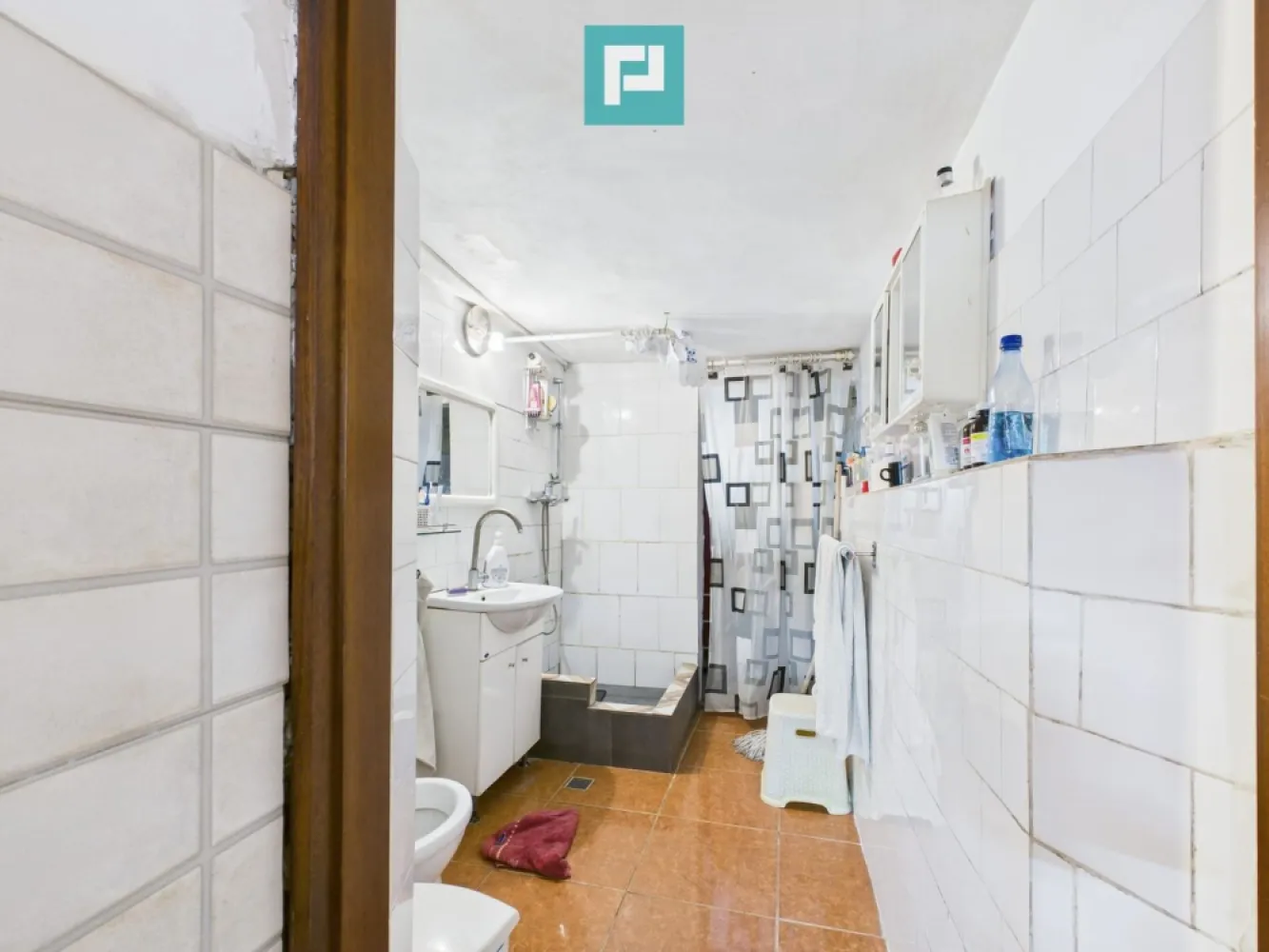 Casă frumoasă la Iratoș la preț bun