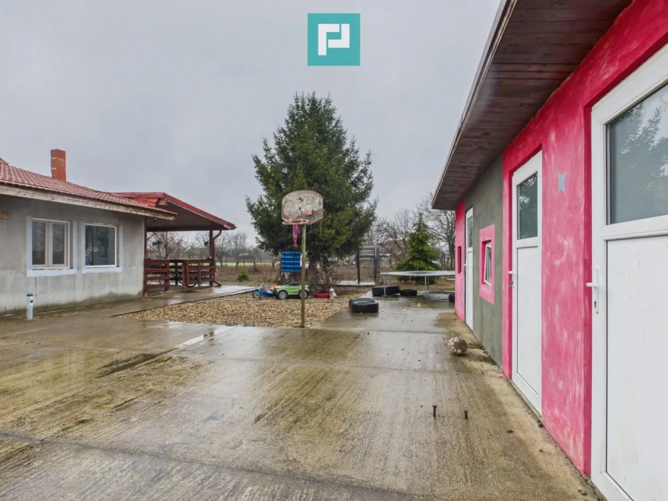 Casă frumoasă la Iratoș la preț bun