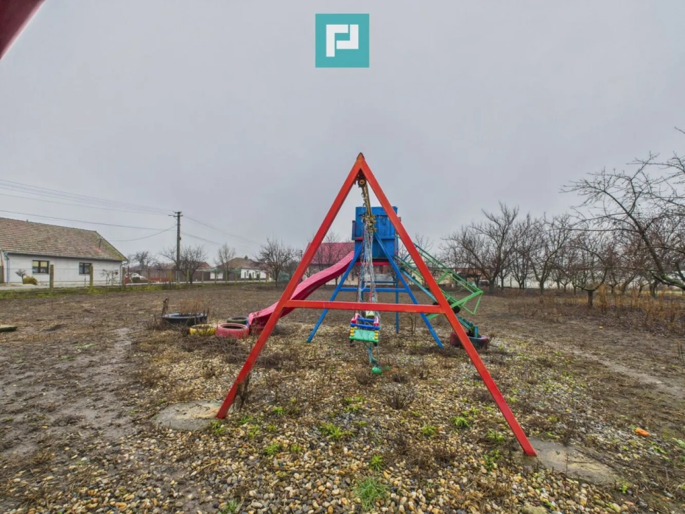 Casă frumoasă la Iratoș la preț bun