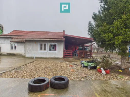 Casă frumoasă la Iratoș la preț bun