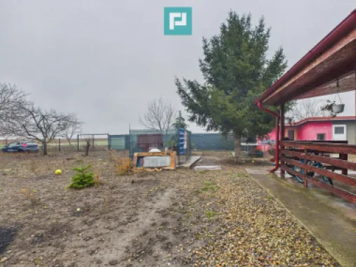 Casă frumoasă la Iratoș la preț bun