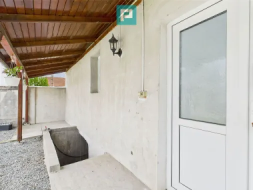 Casă modernă 5 camere, în Caporal Alexa - Sântana