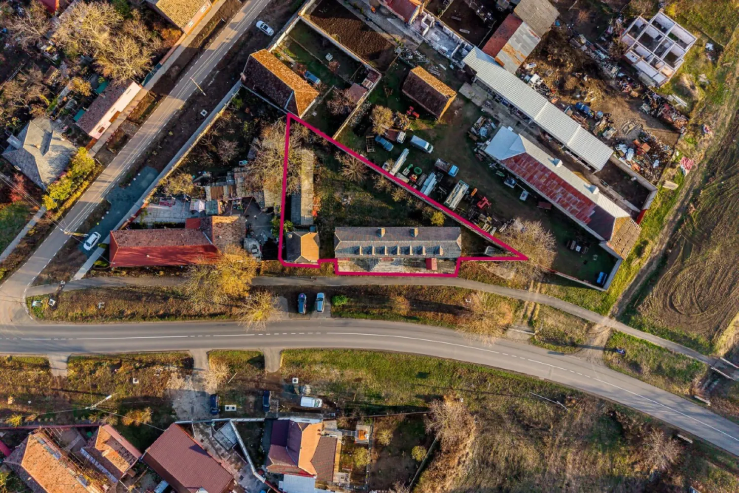 Clădire potrivită pentru proiecte educaționale sau de îngrijire