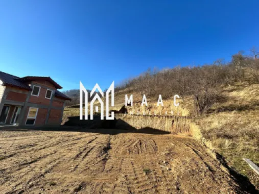 Teren intravilan 1.640 mp | Deschidere 17ml | Utilități | Cisnădioara