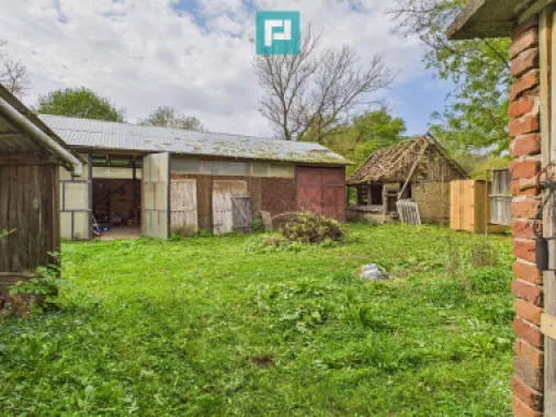 Casă cu teren generos Vărădia de Mureș - Stejar