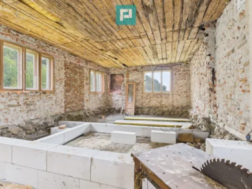 Casă cu teren generos Vărădia de Mureș - Stejar