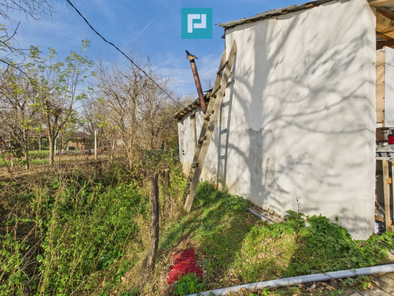 Casuță cu priveliște panoramică spre Cetatea Șiria