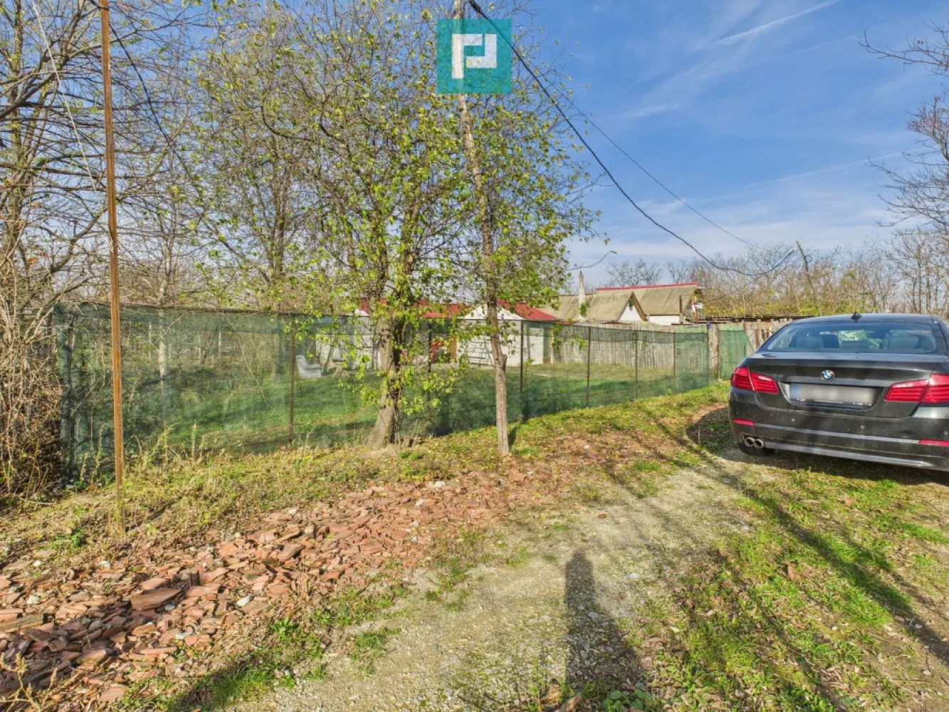 Casuță cu priveliște panoramică spre Cetatea Șiria