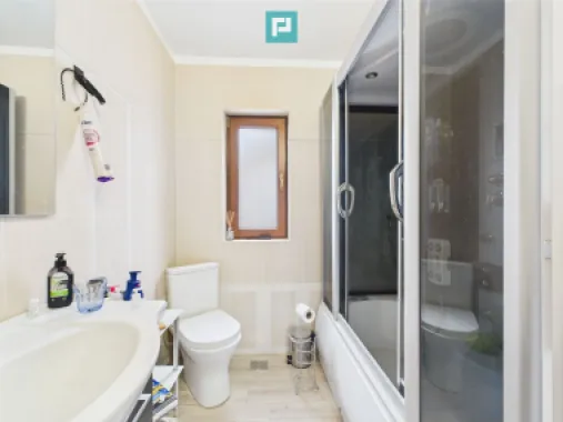 Casă individuală elegantă în Moșnița Nouă