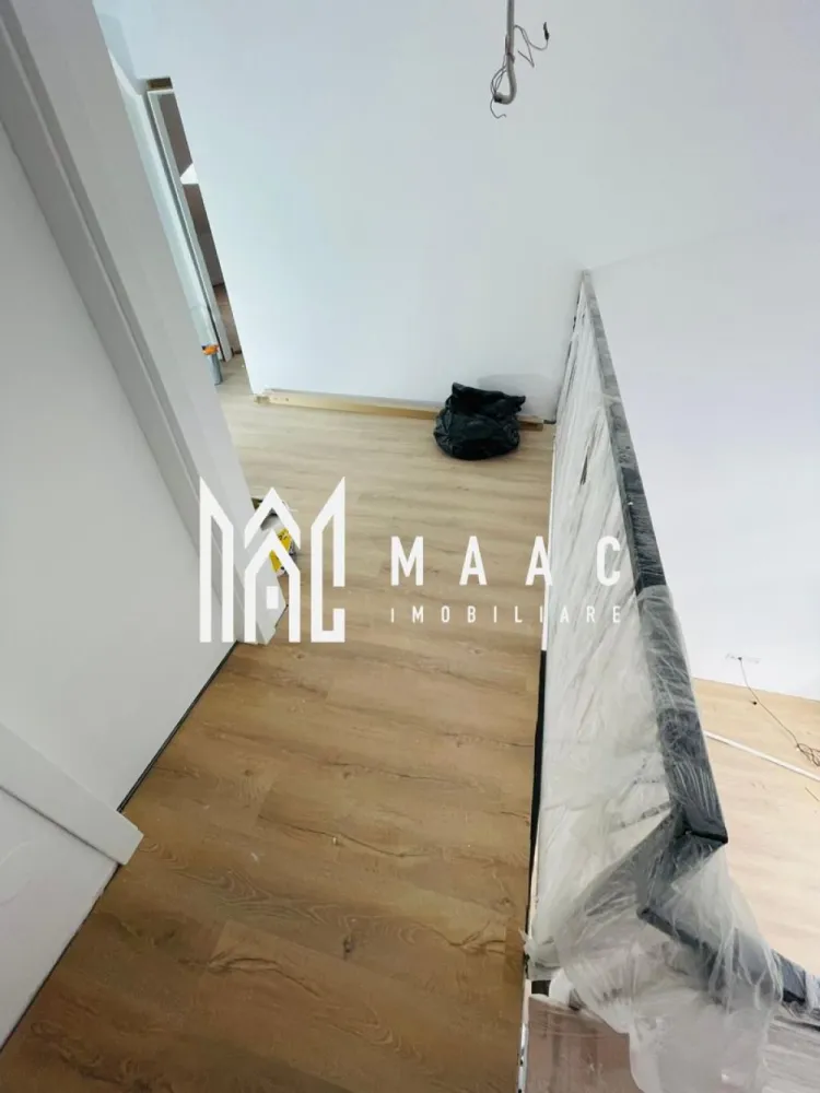 Penthouse 4 Camere I 2 Niveluri I Predare la CHEIE I 103 mp