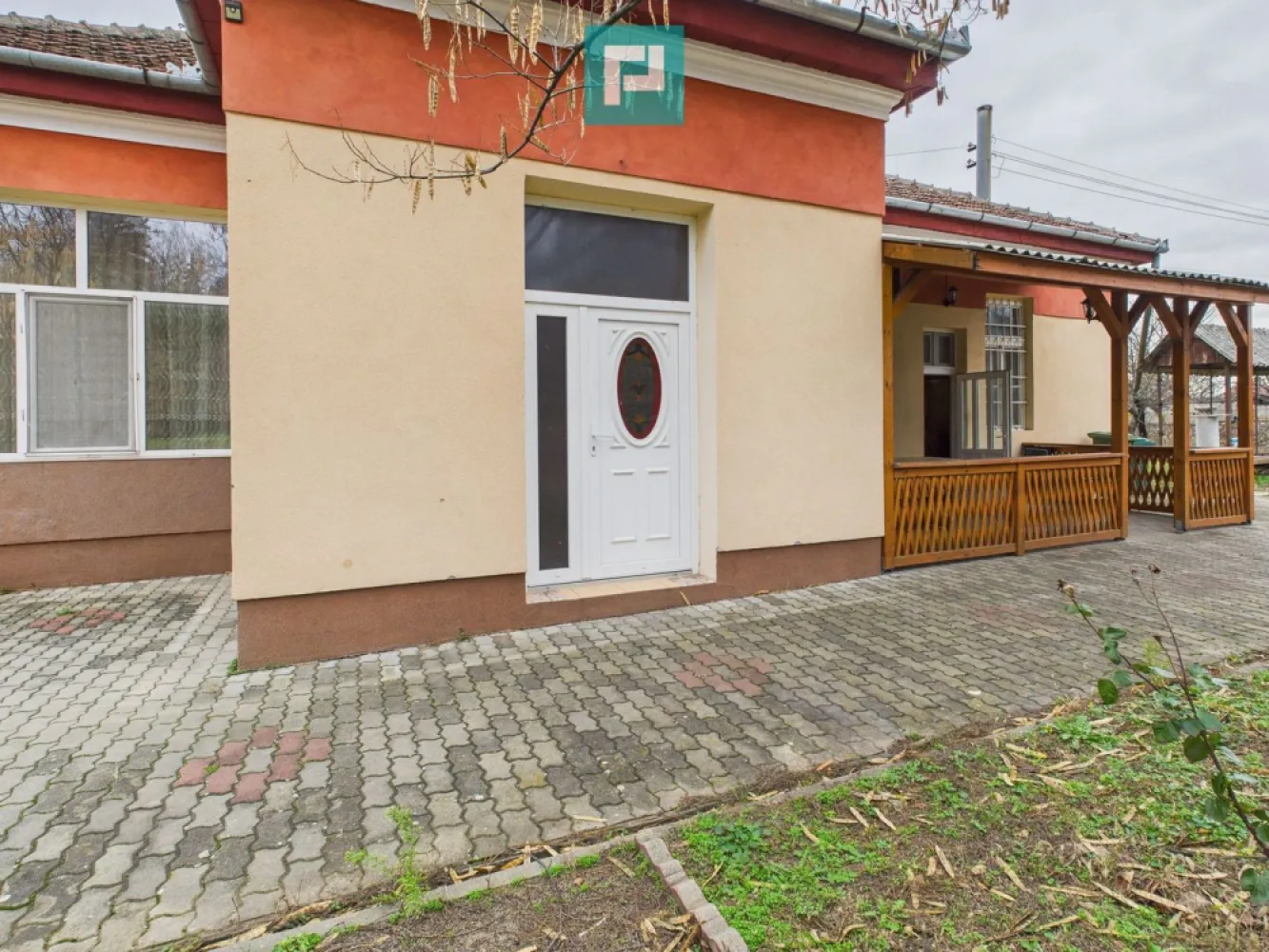 CONAC IMPRESIONANT ÎN GHIOROC