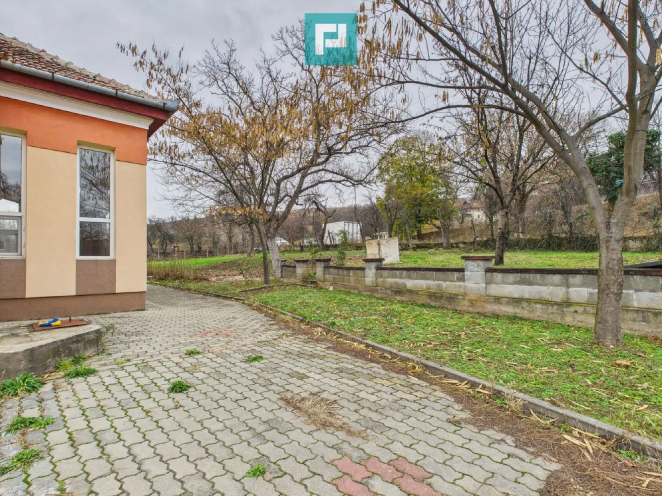 CONAC IMPRESIONANT ÎN GHIOROC