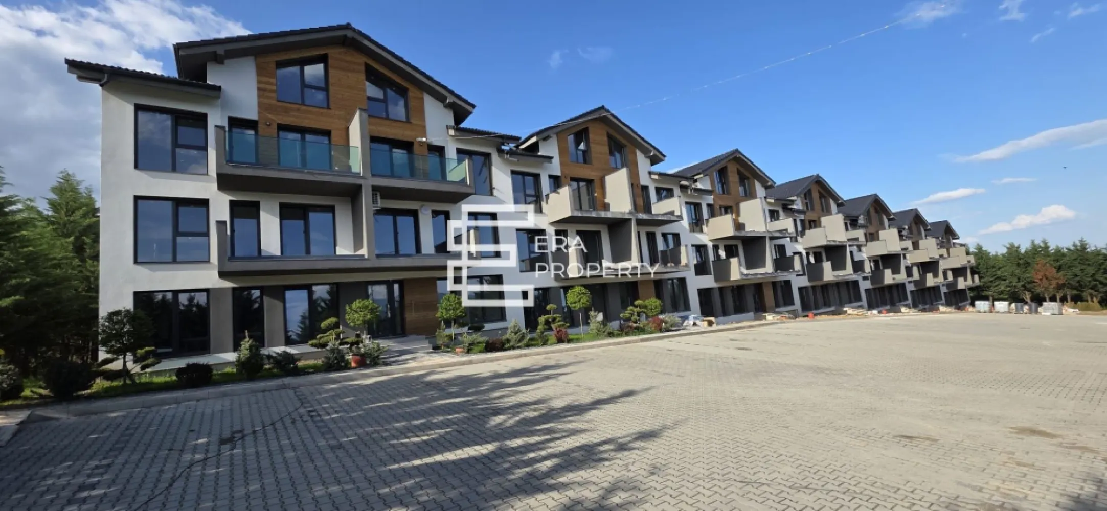 Apartament 3 camere | Gradina 50 mp| Bloc tip vilă | Cristian | Comision 0%