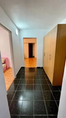 Apartament 3 camere Zona Gorjului