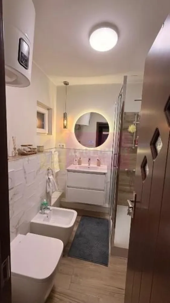 Apartament de 3 camere, zona Dristor