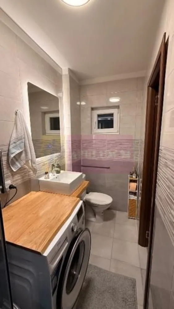 Apartament de 3 camere, zona Dristor