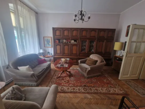 Apartament 3 camere de vânzare, 85 mp utili, zona Centrul Istoric – Sibiu