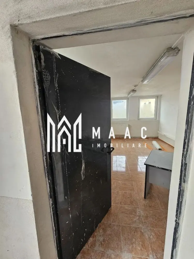 Hala I Spatiu Comercial I Nocrich - Maac Imobiliare ofera spre Inchiriere hala industriala pretabila pentru diferite activități.
Hala dispune de toate utilitățile apa,canal,gaz curent trifazic de mare putere.

Pentru mai multe detalii sau programarea unei vizionari anuntati telefonic CP3040462