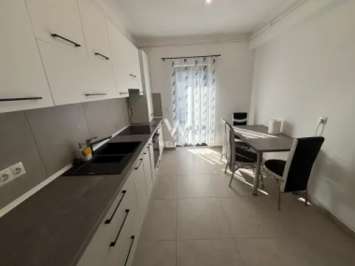 Apartament 2 camere cu bucatarie separata - Doamna Stanca