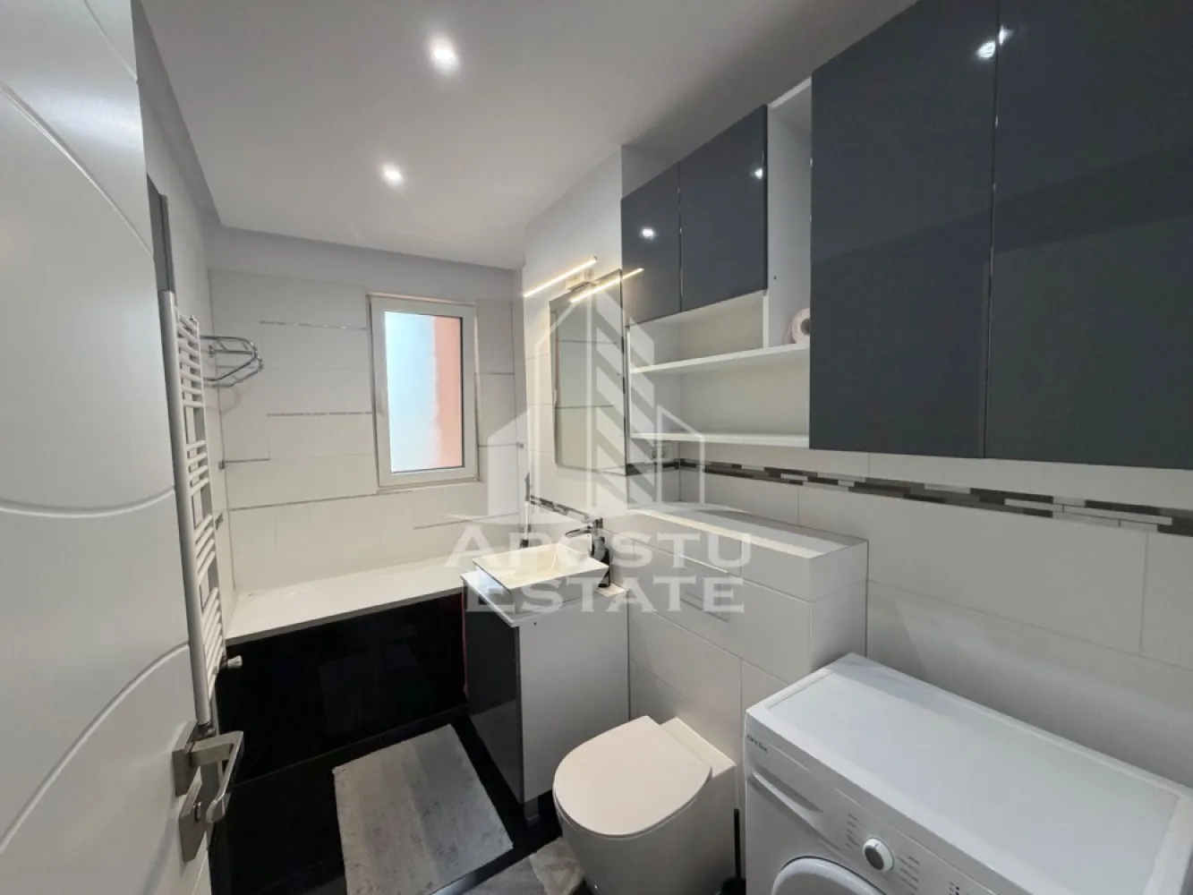 Apartament cu 2 camere de vânzare, Iris, Zona Aradului, Timisoara