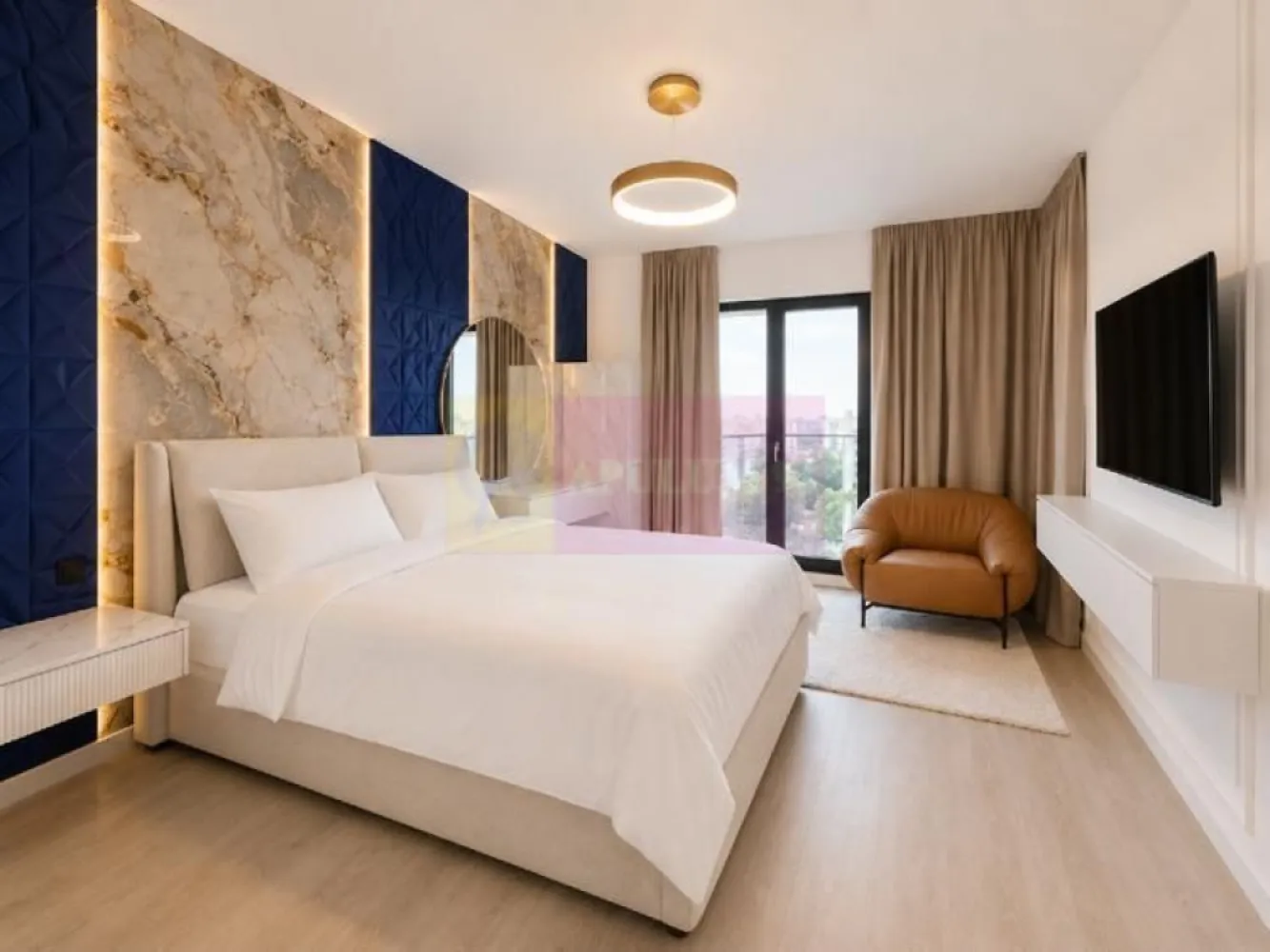 AP 3 CAM, LOC DE PARCARE/MOBILAT COMPLET/COMPLEX PRIVAT/ DRISTOR - Agentia Imobiliara Apulum 94, va propune spre vanzare
Apartament spațios cu trei camere si o baie, situat în zona Dristor– Calea Dudești, una dintre cele mai accesibile și dinamice zone din București. 
Proprietatea are o suprafață totală de 85,1 mp, cu o suprafață utilă de 69,1 mp, oferind un spațiu bine compartimentat și funcțional. 
Locuința este ideală pentru o familie sau pentru investiție, având un living generos cu zonă de dining și bucătărie, Două dormitoare, baie, hol, precum și spații suplimentare de tip logie și 2 balcoane. 
Balcon mare gen logia cu priveliste. 
Proprietatea dispune si de loc de parcare
Pretul nu include TVA