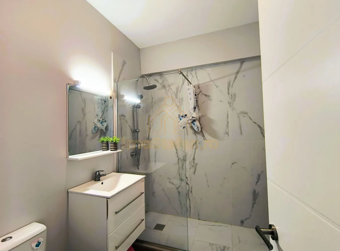 Garsoniera Mamaia Sat Gaz 2 Lifturi Bloc Nou Mobilata si Utilata