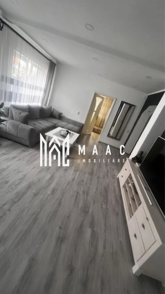 Casa de vanzare | Teren 600 | Renovata complet | Miercurea - MAAC Imobiliare vă propune spre vânzare o casă spațioasă și complet renovată în 2020, situată pe un teren generos de 600 mp, ideală pentru familie sau pentru cei care își doresc confort, intimitate și funcționalitate. Cu o suprafață de 190 mp utili, proprietatea este compartimentată eficient și oferă: 2 dormitoare luminoase Living generos Zonă de dining separată Bucătărie Baie Cămară pentru depozitare Locuința este parțial mobilată și utilată, fiind pregătită pentru mutare imediată. Dotări și beneficii: Garaj cu ușă acționată electric Anexe pentru depozitare Grădină proprie cu ieșire în strada paralelă Acoperiș nou (renovat integral în 2020) Renovare completă în 2020 (instalații, finisaje, acoperiș) Terenul de 600 mp oferă spațiu suficient pentru amenajarea unei zone de relaxare, grădinărit sau extindere. Această casă de vânzare reprezintă o oportunitate excelentă pentru cei care caută o proprietate solidă, renovată recent, cu garaj și grădină, într-o zonă liniștită. Pentru mai multe detalii sau programarea unei vizionări, contactați echipa MAAC Imobiliare. ID: CP2918532. }}