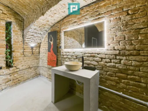 Eleganță subterană - pivniță exclusivistă Arad